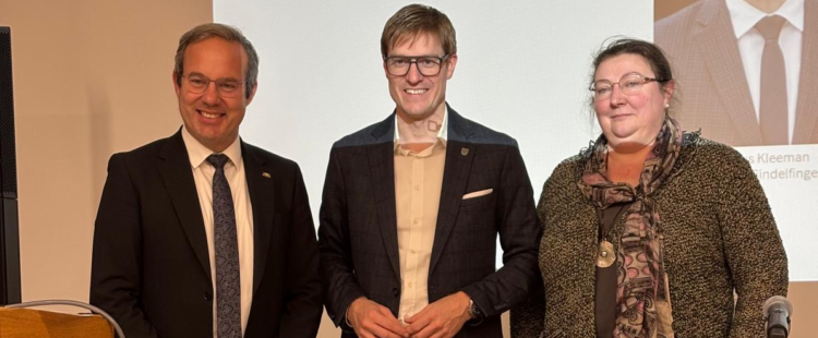 Mitgliederversammlung und Vorstandssitzung im Haus der Donauschwaben Mitgliederversammlung und Vorstandssitzung im Haus der Donauschwaben